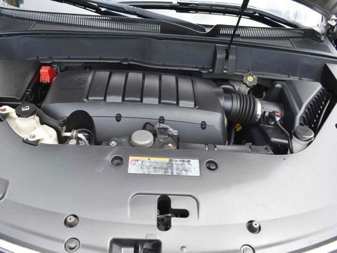 Used 2017 Chevrolet Traverse LS FWD image 26