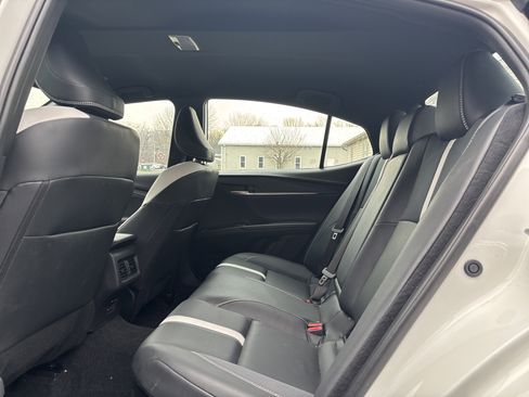 Certified 2025 Toyota Camry SE image 13