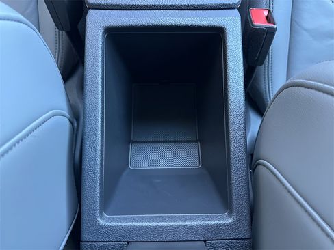 Used 2025 Audi Q3 2.0T Premium w/ Convenience Package image 26