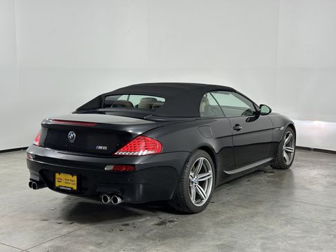 Used 2010 BMW M6 Convertible image 35