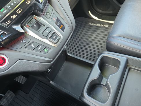 Certified 2023 Honda Odyssey Sport image 24