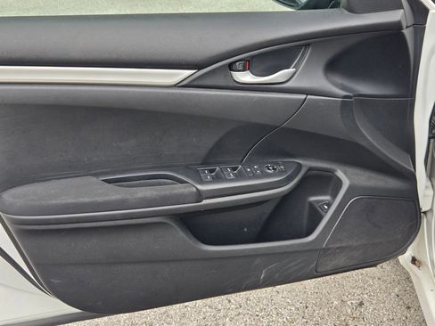 Used 2019 Honda Civic LX image 4