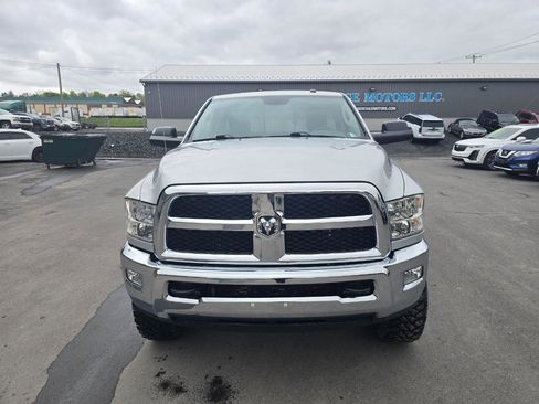 Used 2016 RAM 3500 SLT AWD/4WD image 16