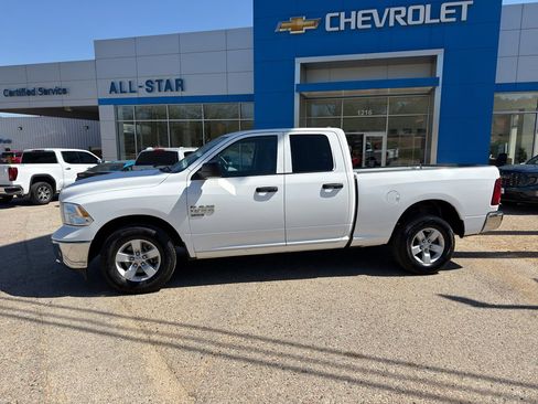 Used 2024 RAM 1500 Classic SLT image 2