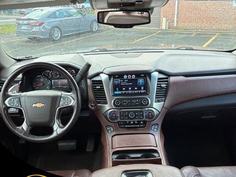 Used 2015 Chevrolet Tahoe LTZ AWD/4WD image 12
