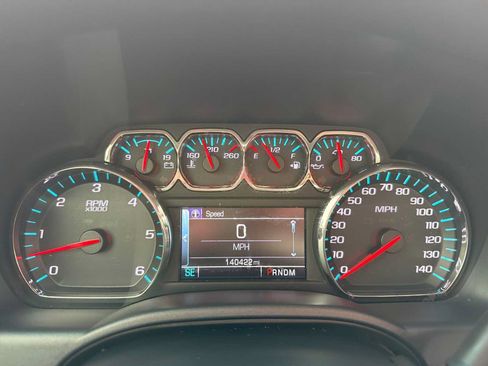 Used 2016 Chevrolet Silverado 1500 LT AWD/4WD image 28