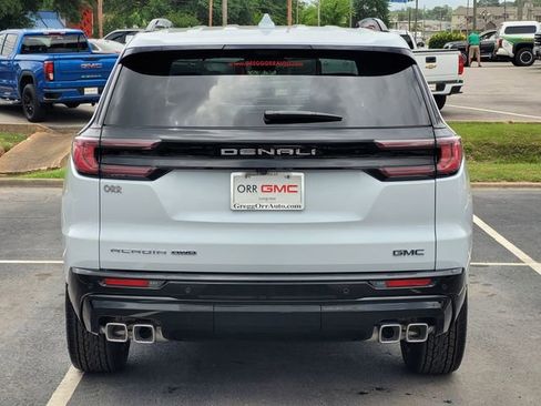 New 2026 GMC Acadia Denali Ultimate w/ LPO, Floor Liner Package AWD/4WD image 5