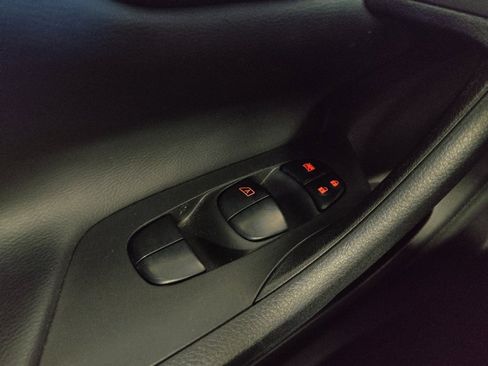 Used 2018 Nissan Altima 2.5 SV FWD image 27