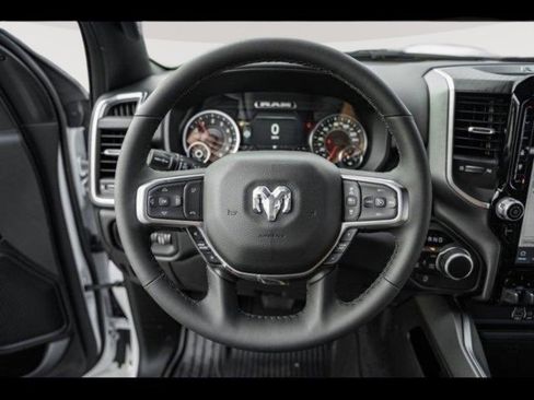 New 2025 RAM 1500 Big Horn AWD/4WD image 34