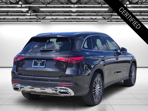 Certified 2026 Mercedes-Benz GLC 300 image 9
