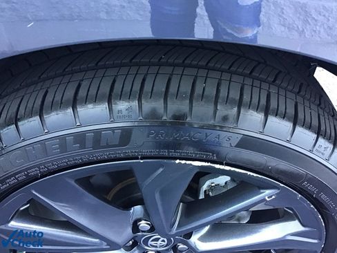 Used 2024 Toyota Corolla SE image 39