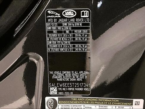 New 2026 Land Rover Defender 90 V8 AWD/4WD image 11