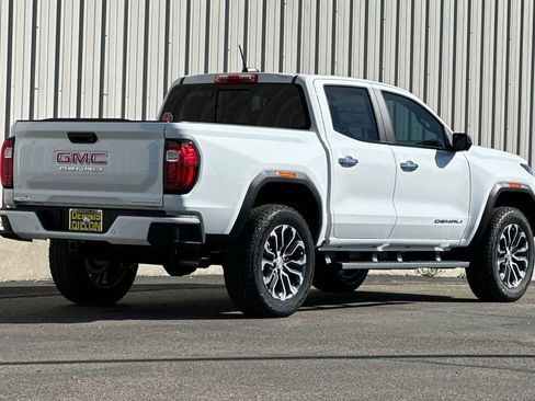New 2026 GMC Canyon Denali image 5