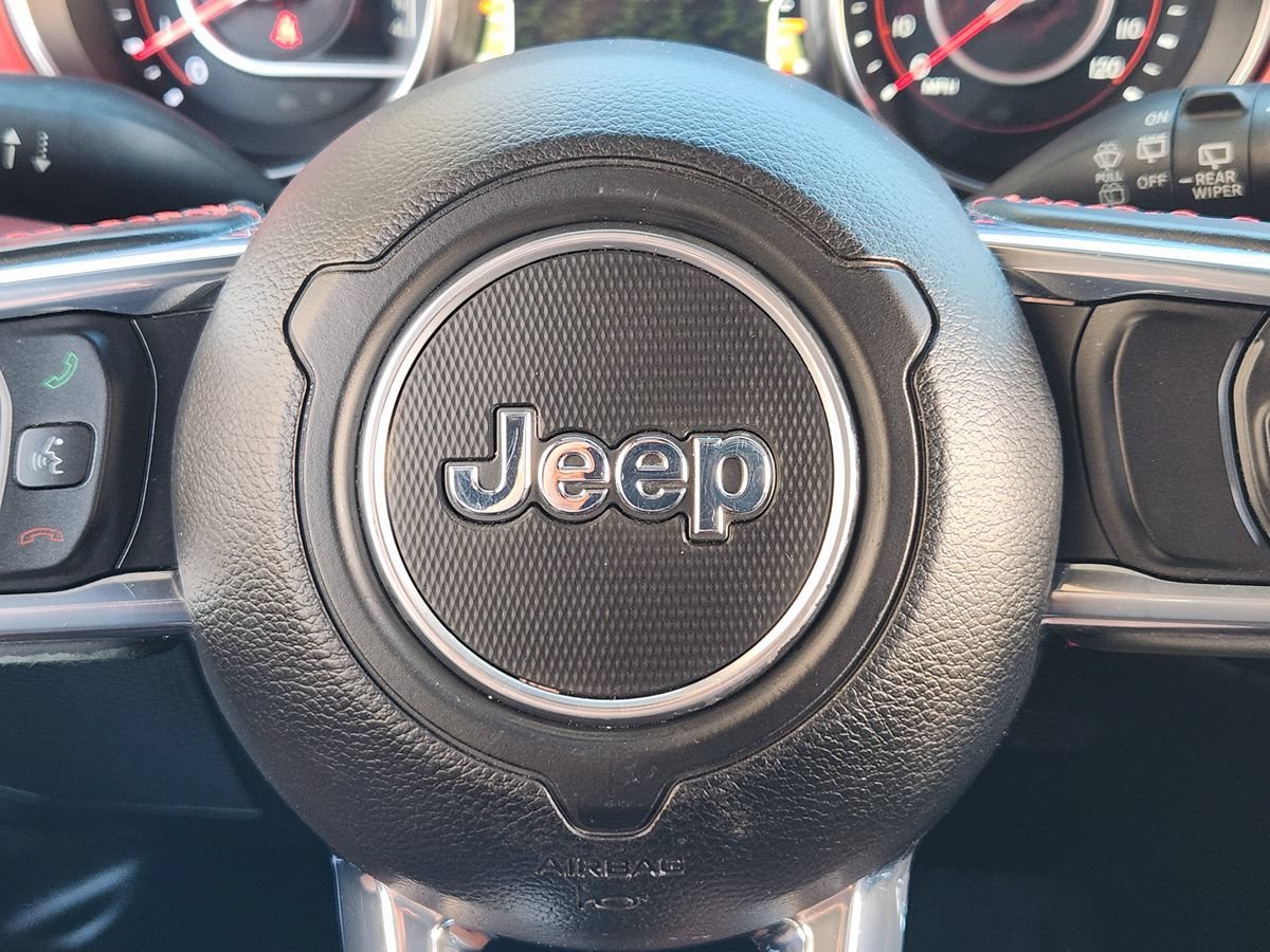 Used 2022 Jeep Wrangler Unlimited Rubicon w/ Cold Weather Group AWD/4WD image 50