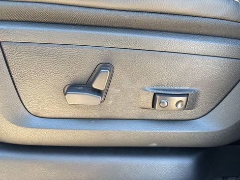 New 2026 RAM 5500 4x4 Crew Cab w/ Laramie Trim Package image 19