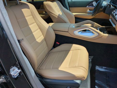 Certified 2026 Mercedes-Benz GLE 450e 4MATIC image 36