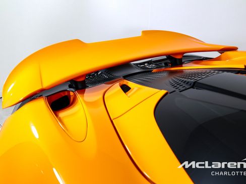 New 2026 McLaren 750S Spider RWD image 29
