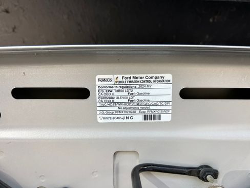 Used 2024 Ford Edge Titanium image 14