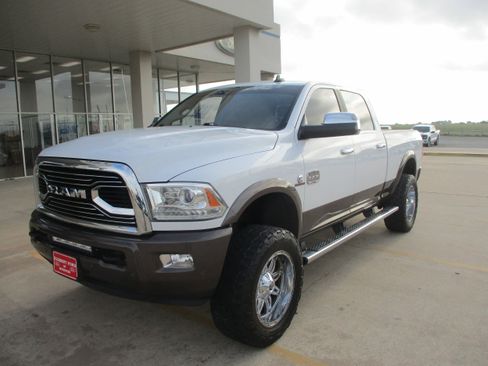 Used 2018 RAM 2500 Longhorn w/ Convenience Group image 2