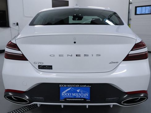 Used 2025 Genesis G70 2.5T AWD/4WD image 6