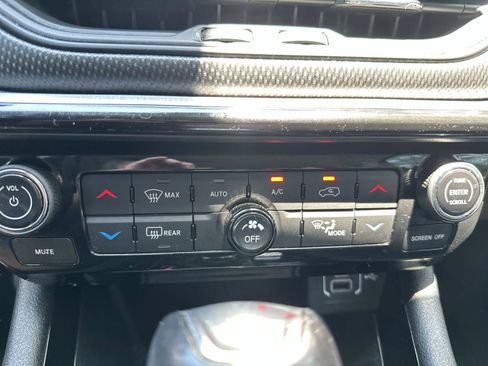 Used 2022 Jeep Compass Trailhawk w/ Trailhawk Elite Group AWD/4WD image 16
