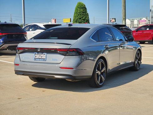 Used 2023 Honda Accord Sport image 7