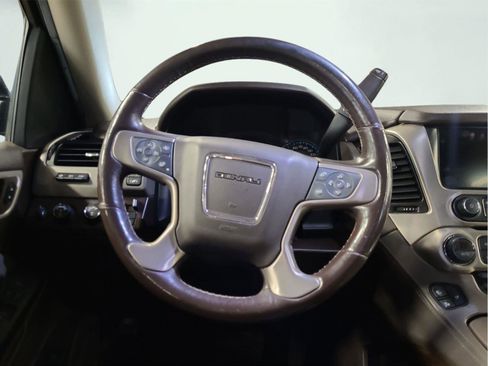 Used 2018 GMC Yukon XL Denali w/ Open Road Package image 12