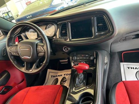 Used 2022 Dodge Challenger R/T Scat Pack w/ Shaker Package RWD image 8