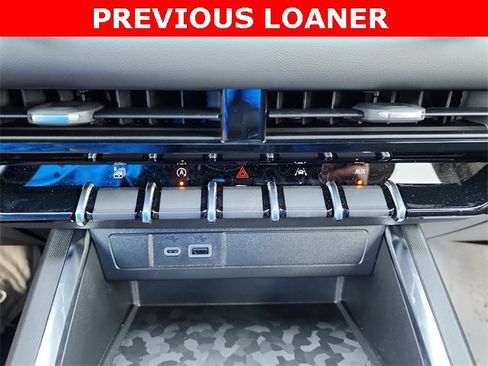 New 2026 GMC Canyon Elevation w/ Convenience Package image 23