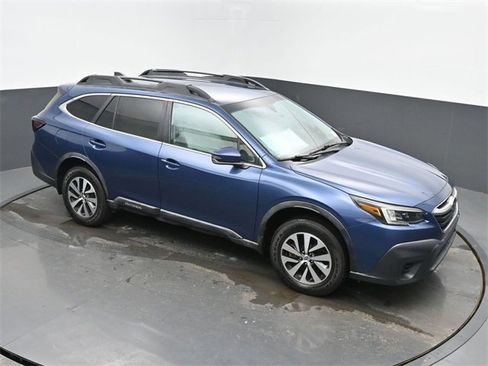 Used 2020 Subaru Outback Premium image 44