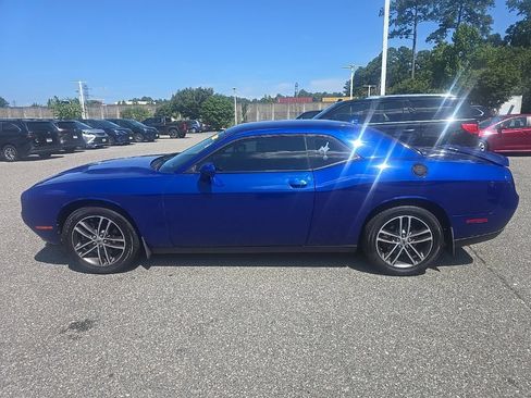 Used 2019 Dodge Challenger SXT w/ Plus Package AWD/4WD image 8