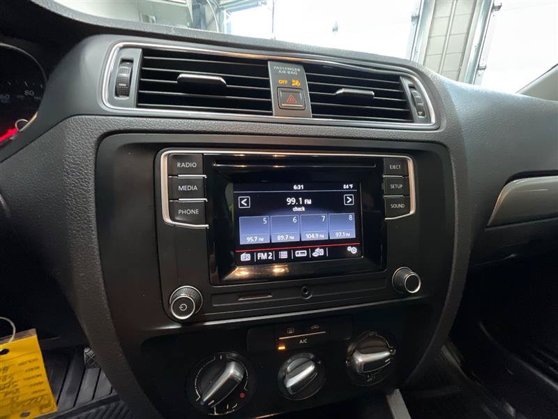 Used 2017 Volkswagen Jetta S FWD image 18