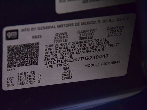 Used 2023 Chevrolet Silverado 1500 LT AWD/4WD image 16