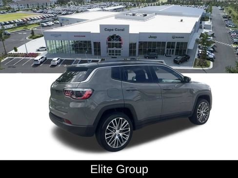 Used 2023 Jeep Compass Limited w/ Elite Group AWD/4WD image 5