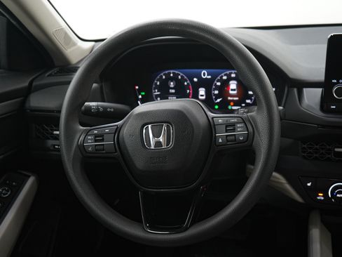 Used 2024 Honda Accord EX image 15