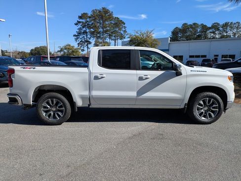 New 2026 Chevrolet Silverado 1500 LT image 3