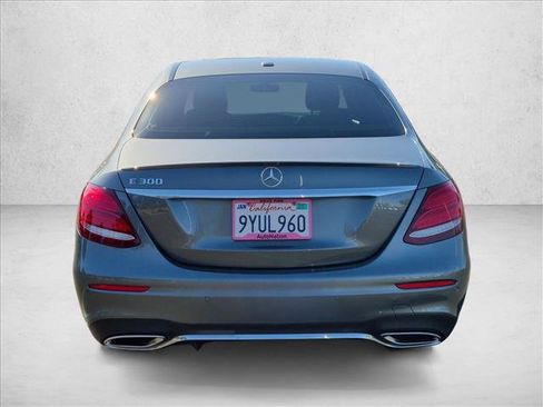 Used 2018 Mercedes-Benz E 300 image 7