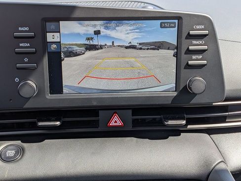 New 2026 Hyundai Elantra SEL Sport Premium FWD image 21