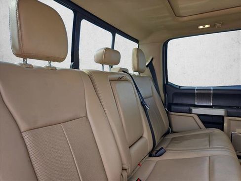 Used 2020 Ford F250 Lariat w/ Lariat Ultimate Package AWD/4WD image 18