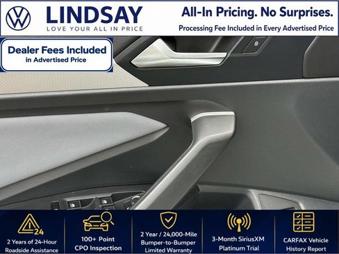 Used 2025 Volkswagen Jetta SE w/ Sunroof Package FWD image 19
