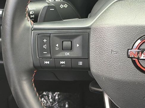 Used 2025 Nissan Rogue SV AWD/4WD image 20
