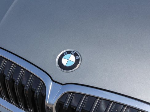 Used 2026 BMW 330i Sedan w/ Convenience Package RWD image 12