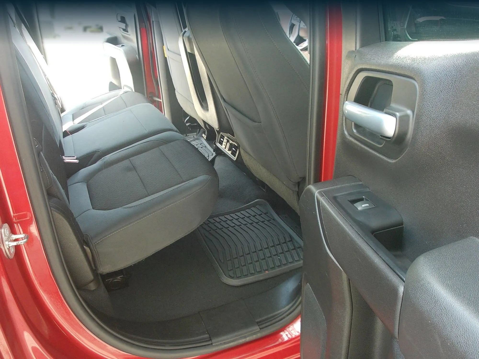 Used 2019 Chevrolet Silverado 1500 LT w/ All-Star Edition RWD image 13