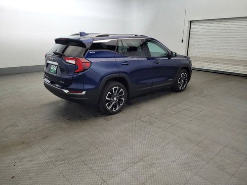 Used 2023 GMC Terrain SLT w/ Tech Package AWD/4WD image 10
