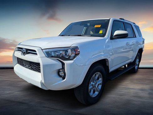 Used 2023 Toyota 4Runner SR5 image 7