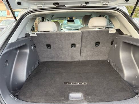 Used 2024 Hyundai Kona SEL image 20