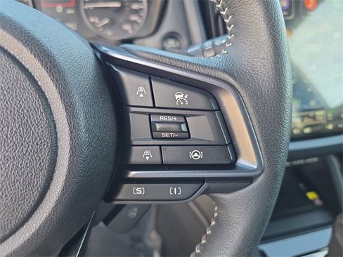 Certified 2025 Subaru Forester Limited image 24