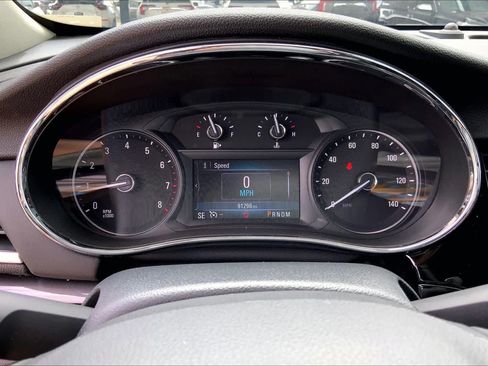 Used 2021 Buick Encore Preferred FWD image 24