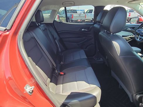 Used 2024 Chevrolet Trax LT w/ Driver Confidence Package FWD image 25