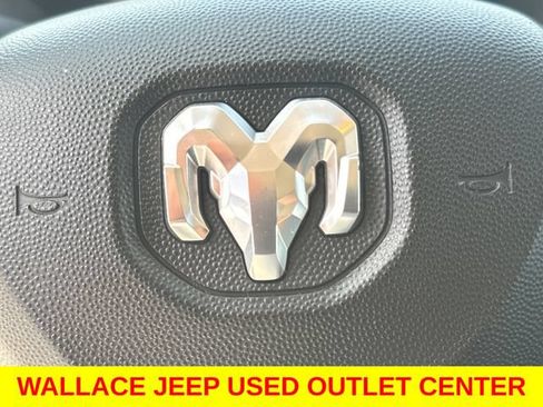 Used 2025 RAM ProMaster 2500 w/ Convenience Group FWD image 19